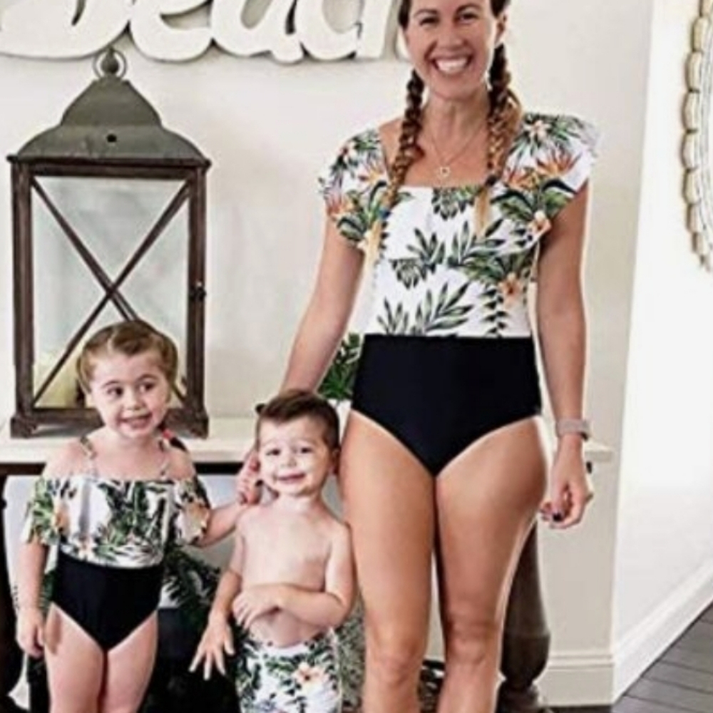 IFFEI One Piece Swimsuit in Tropical Plant Print